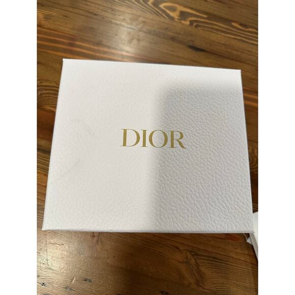 Christian Dior Box and Ribbon and Packing Mate - Picture 5 of 9